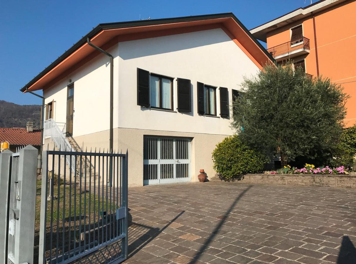 Villino Carla Vila Lipomo Exterior foto